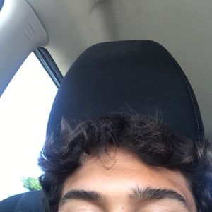 Meet your Posher, Carlos